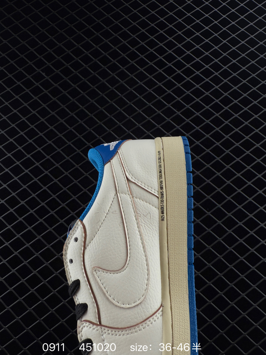 Travis Scott x Air Jordan 1 Low 